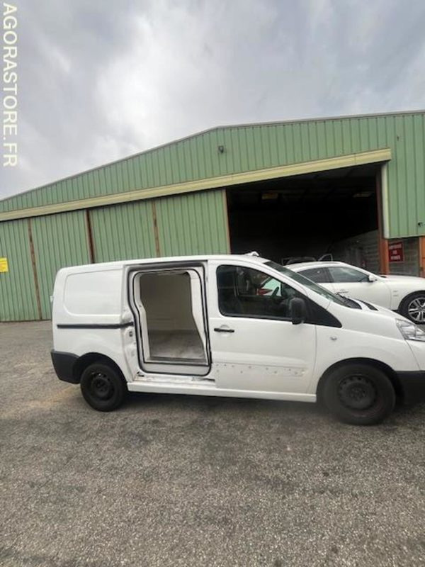 Fiat Scudo Frigo - 2016 - 97 749km - NON ROULANT - Kastenwagen: das Bild 2 Fiat Scudo Frigo - 2016 - 97 749km - NON ROULANT - Kastenwagen: das Bild 2