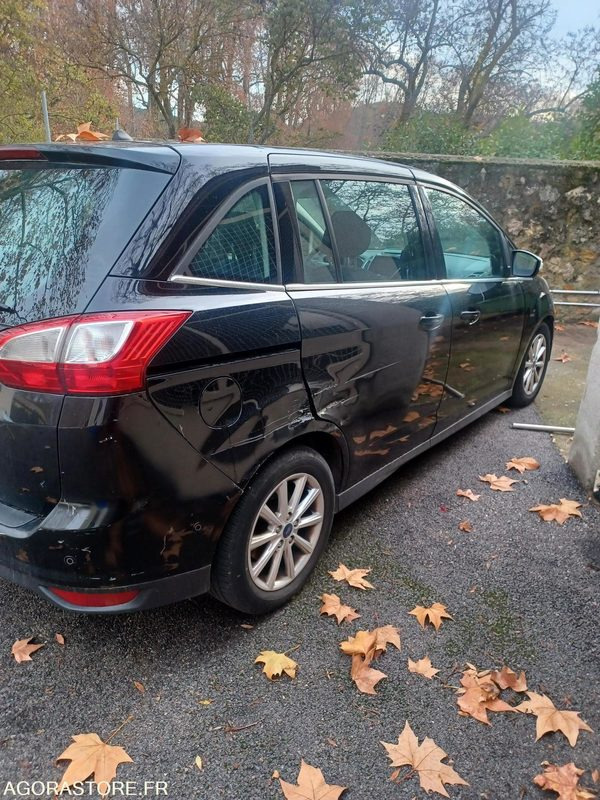 Ford Grand C-Max - 2018 - 182000 - EV-177-QQ - PKW: das Bild 4 Ford Grand C-Max - 2018 - 182000 - EV-177-QQ - PKW: das Bild 4