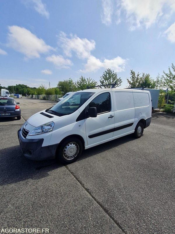 Fourgon PEUGEOT EXPERT - 2013 - 217330 Kms - Kleintransporter: das Bild 2 Fourgon PEUGEOT EXPERT - 2013 - 217330 Kms - Kleintransporter: das Bild 2