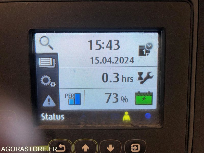 Gerbeur à plateforme élevable - Hochhubwagen: das Bild 2 Gerbeur à plateforme élevable - Hochhubwagen: das Bild 2