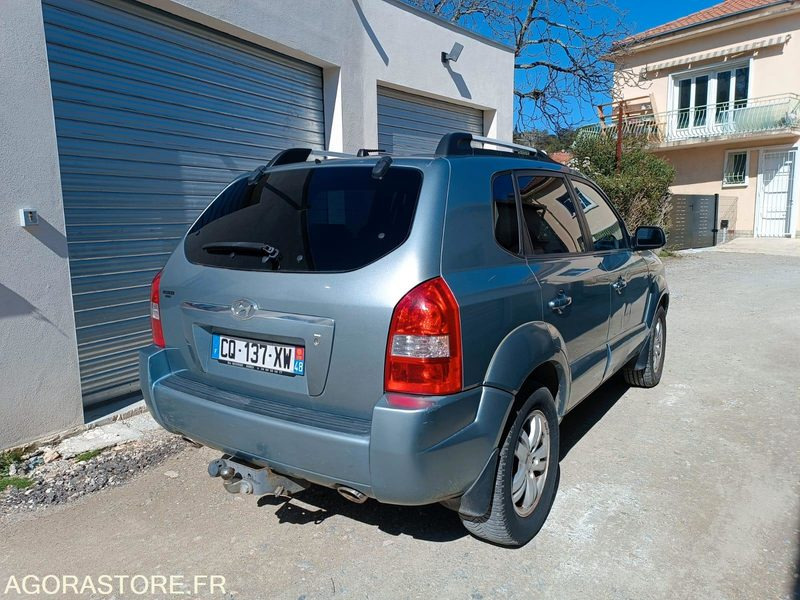 HYUNDAI TUCSON - 2007 - 224500KMS - SUV/ Geländewagen: das Bild 3 HYUNDAI TUCSON - 2007 - 224500KMS - SUV/ Geländewagen: das Bild 3