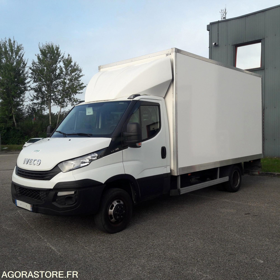 IVECO DAILY CHASSIS CABINE- 2019- 118608KM - Kastenwagen: das Bild 1 IVECO DAILY CHASSIS CABINE- 2019- 118608KM - Kastenwagen: das Bild 1