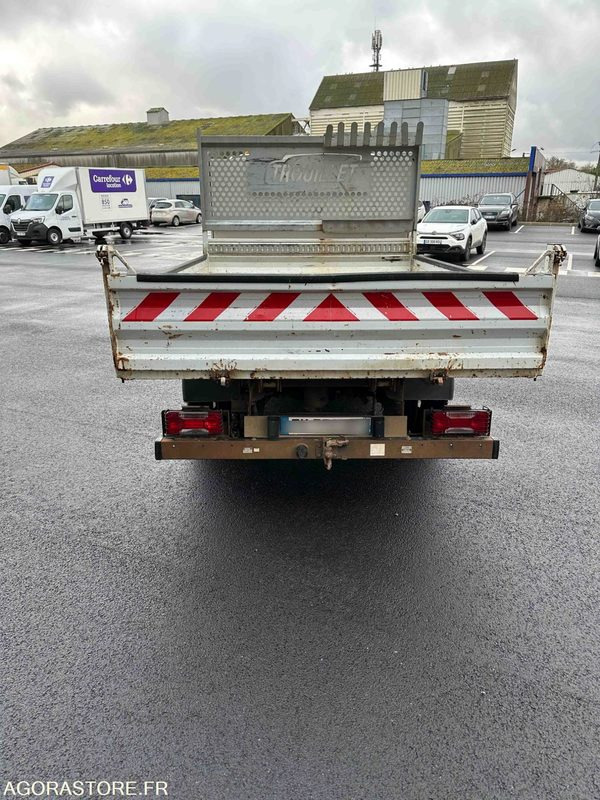 IVECO DAILY CHASSIS CABINE- 2019- 134920KM - Kipper Transporter: das Bild 5 IVECO DAILY CHASSIS CABINE- 2019- 134920KM - Kipper Transporter: das Bild 5