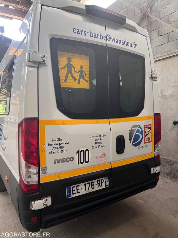 Iveco daily 08/2016 22 +1 places 240 000 kms - Schulbus: das Bild 3 Iveco daily 08/2016 22 +1 places 240 000 kms - Schulbus: das Bild 3