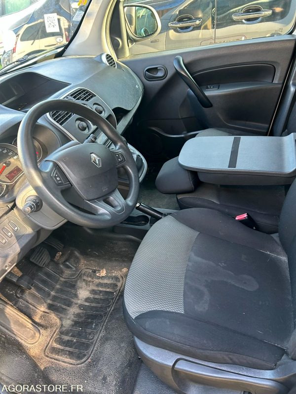 KANGOO - Kleintransporter: das Bild 5 KANGOO - Kleintransporter: das Bild 5