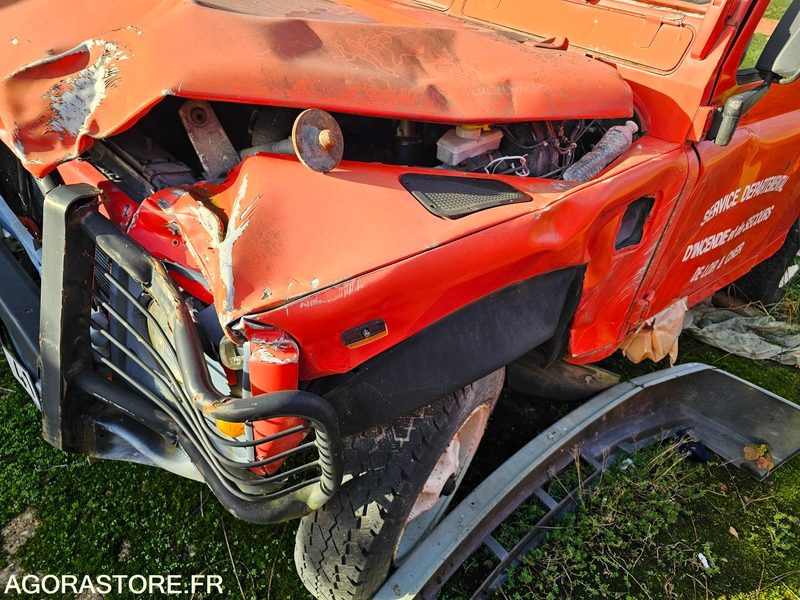 LAND ROVER DEFENDER - 1990 - 2394PY41 - SUV/ Geländewagen: das Bild 5 LAND ROVER DEFENDER - 1990 - 2394PY41 - SUV/ Geländewagen: das Bild 5