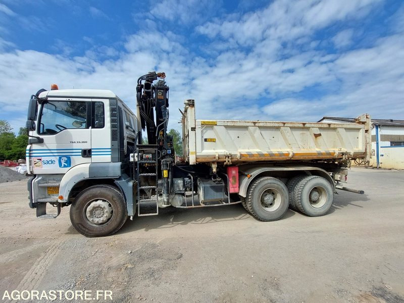 Camion 6x4 Tribenne/Grue - EV-196-SF / 2008 / 354 442 KM - LKW: das Bild 1 Camion 6x4 Tribenne/Grue - EV-196-SF / 2008 / 354 442 KM - LKW: das Bild 1