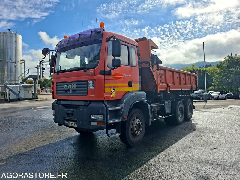 MAN TGA 26.350 6X4 - 2005 / 517380 KM (P2101806) - LKW: das Bild 1 MAN TGA 26.350 6X4 - 2005 / 517380 KM (P2101806) - LKW: das Bild 1