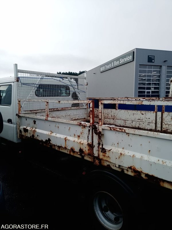 MITSUBISHI CANTER ( MOTEUR HS ) - LKW: das Bild 5 MITSUBISHI CANTER ( MOTEUR HS ) - LKW: das Bild 5