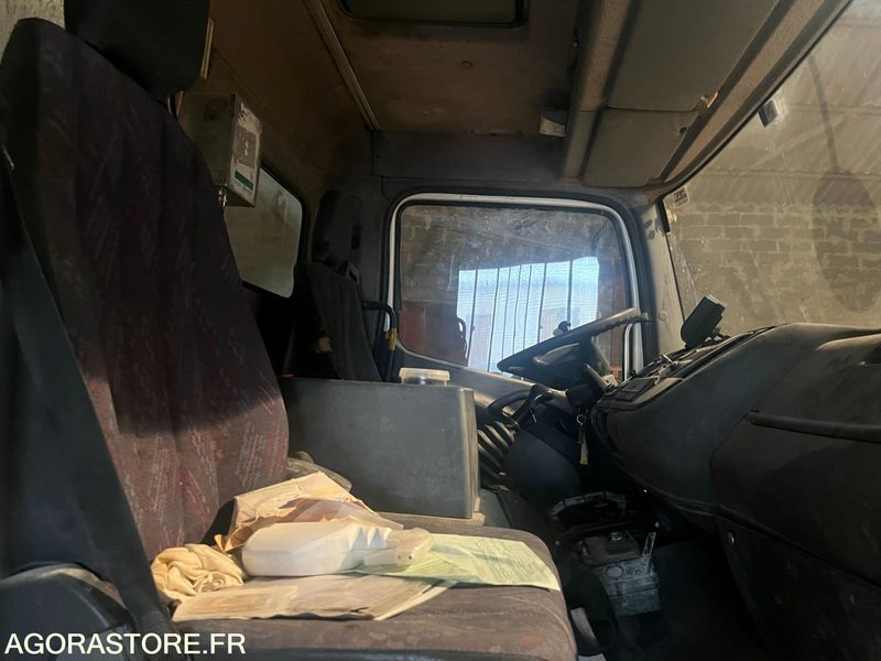 LKW POMPE A BETON MERCEDES ATEGO 2628 - AF036AP / 2002 - 412 087 KM - EXCLU EXPORT: das Bild 18