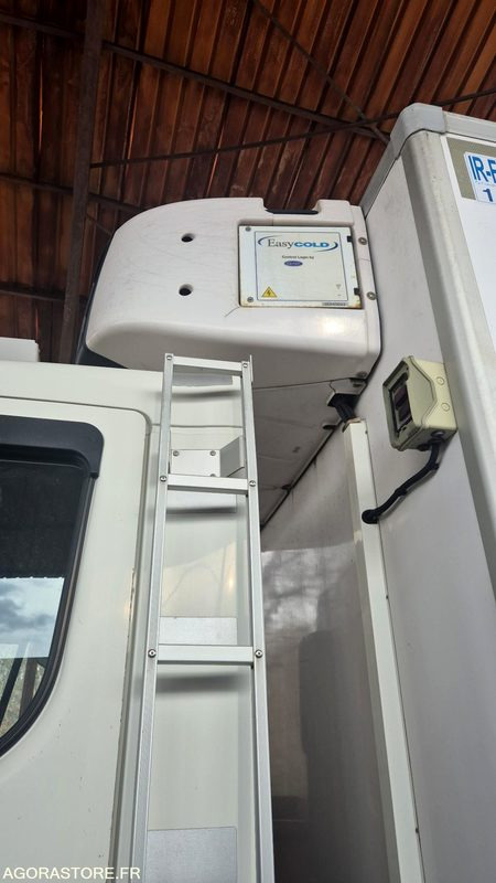 Porteur frigo Volvo FE 260 - LKW: das Bild 4 Porteur frigo Volvo FE 260 - LKW: das Bild 4