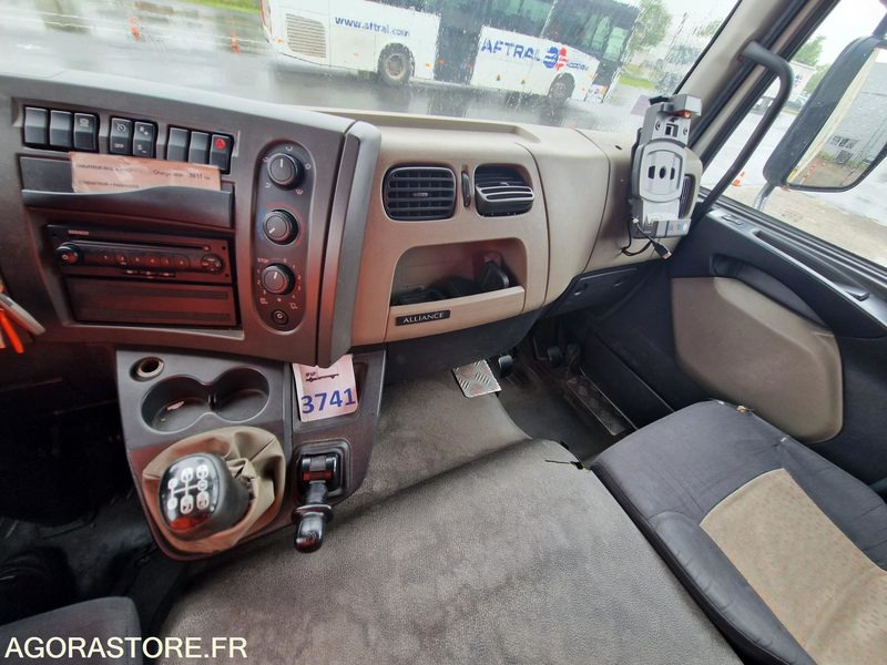 RENAULT Midlum 3741 EB-274-PG - LKW: das Bild 5 RENAULT Midlum 3741 EB-274-PG - LKW: das Bild 5