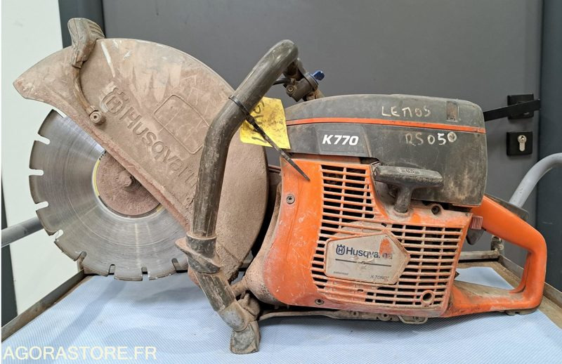 LOT DE 5 DECOUPEUSES THERMIQUES HUSQVARNA K 770 SANS RESERVOIR A EAU - Baugeräte: das Bild 5 LOT DE 5 DECOUPEUSES THERMIQUES HUSQVARNA K 770 SANS RESERVOIR A EAU - Baugeräte: das Bild 5