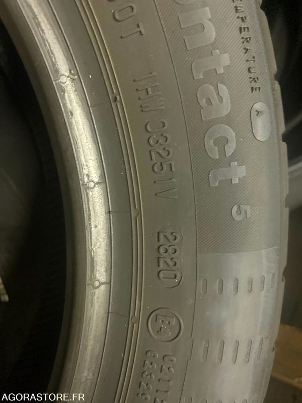 LOT DE 50 PNEUS ETE CONTINENTAL ECOCONTACT 5 165/60R15 81H DOT 2020 - ETAT NEUF - Werkzeug/ Gerät: das Bild 4 LOT DE 50 PNEUS ETE CONTINENTAL ECOCONTACT 5 165/60R15 81H DOT 2020 - ETAT NEUF - Werkzeug/ Gerät: das Bild 4