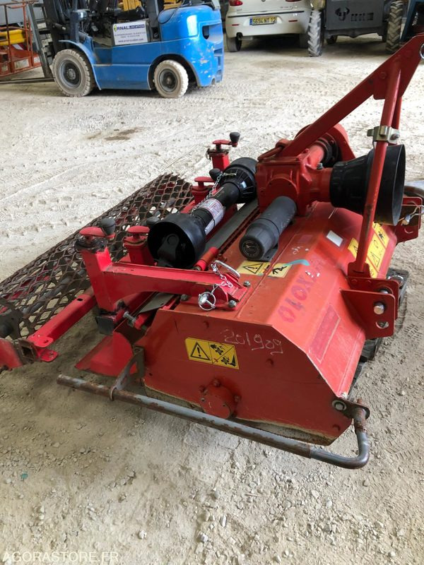 Enfouisseur de pierres DAIRON RD100NIV pour micro tracteur 22-35CV - Landmaschine: das Bild 4 Enfouisseur de pierres DAIRON RD100NIV pour micro tracteur 22-35CV - Landmaschine: das Bild 4
