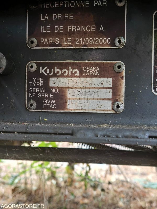 Kubota F 3560 avec bac de rammassage GCD 660F - 2668heures - Landmaschine: das Bild 4 Kubota F 3560 avec bac de rammassage GCD 660F - 2668heures - Landmaschine: das Bild 4