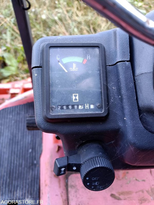 Kubota F 3560 avec bac de rammassage GCD 660F - 2668heures - Landmaschine: das Bild 3 Kubota F 3560 avec bac de rammassage GCD 660F - 2668heures - Landmaschine: das Bild 3