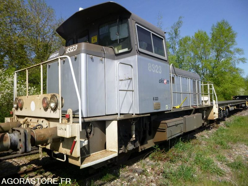 Lot de 4 Locotracteurs Y8000 RVI3 / Moyse, Fauvet Girel - Baugeräte: das Bild 3 Lot de 4 Locotracteurs Y8000 RVI3 / Moyse, Fauvet Girel - Baugeräte: das Bild 3