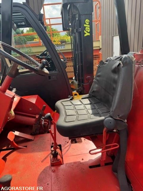 MANITOU - MC30N - FRONTAL DIESEL TOUT TERRAIN - 1994 - Dieselstapler: das Bild 5 MANITOU - MC30N - FRONTAL DIESEL TOUT TERRAIN - 1994 - Dieselstapler: das Bild 5