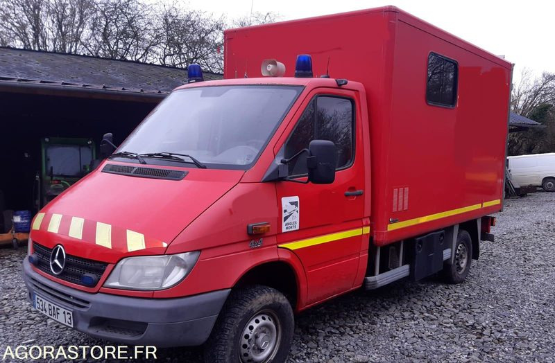 MERCEDES-SPRINTER 4X4- 2007-19950KM - Kastenwagen: das Bild 1 MERCEDES-SPRINTER 4X4- 2007-19950KM - Kastenwagen: das Bild 1