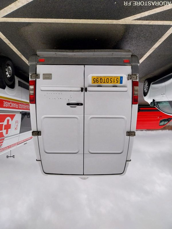 MERCEDES Sprinter 411CDI Fourgon L4 VASP 2004 148238Km ROULANT PRO UNIQUEMENT - Kastenwagen: das Bild 5 MERCEDES Sprinter 411CDI Fourgon L4 VASP 2004 148238Km ROULANT PRO UNIQUEMENT - Kastenwagen: das Bild 5