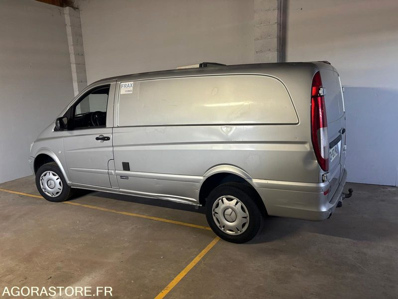 MERCEDES VITO 116 CDI BOITE AUTO 163CH 4X4 FRIGORIFOIQUE - 2013 - 170 583 KM - Kühltransporter: das Bild 4 MERCEDES VITO 116 CDI BOITE AUTO 163CH 4X4 FRIGORIFOIQUE - 2013 - 170 583 KM - Kühltransporter: das Bild 4