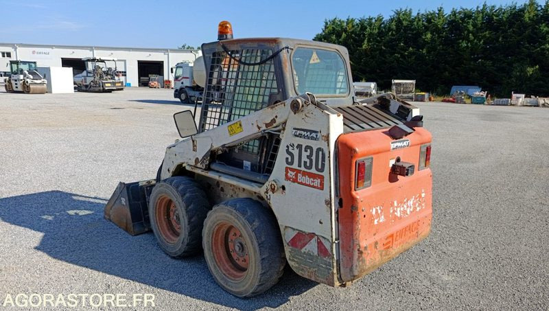 MINI CHARGEUR BOBCAT S130 - 2012 - 4758H - Lader: das Bild 4 MINI CHARGEUR BOBCAT S130 - 2012 - 4758H - Lader: das Bild 4