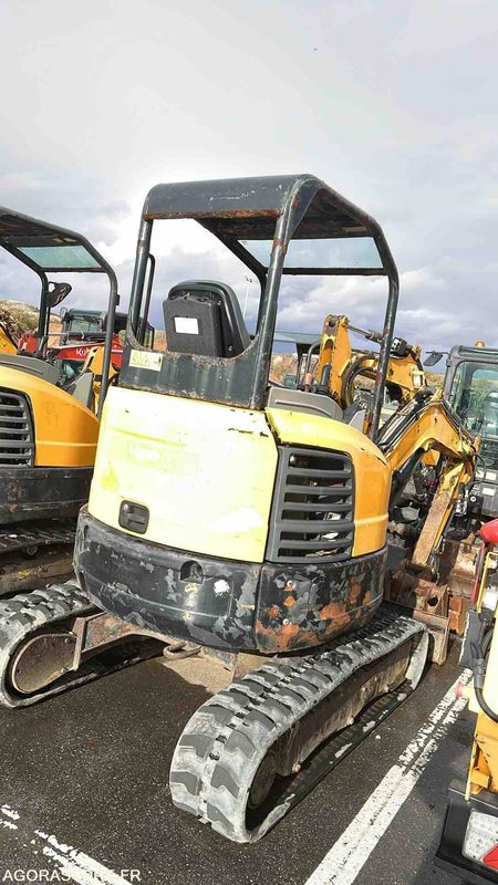 MINIPELLE BOBCAT E27 - 2014 / 2753 HEURES (PEL25G010270) - Bagger: das Bild 1 MINIPELLE BOBCAT E27 - 2014 / 2753 HEURES (PEL25G010270) - Bagger: das Bild 1