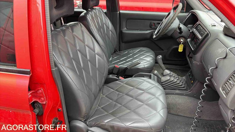 MITSUBISHI L200 - 109 427 Kms - 2004- 2881 XZ 74 - PKW: das Bild 3 MITSUBISHI L200 - 109 427 Kms - 2004- 2881 XZ 74 - PKW: das Bild 3