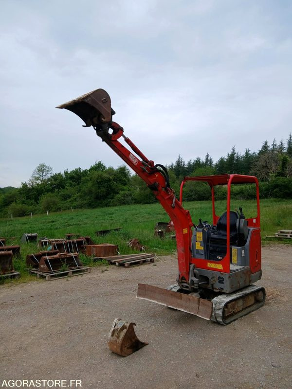 Mini pelle Bobcat E17 avec 2 godets - Bagger: das Bild 3 Mini pelle Bobcat E17 avec 2 godets - Bagger: das Bild 3