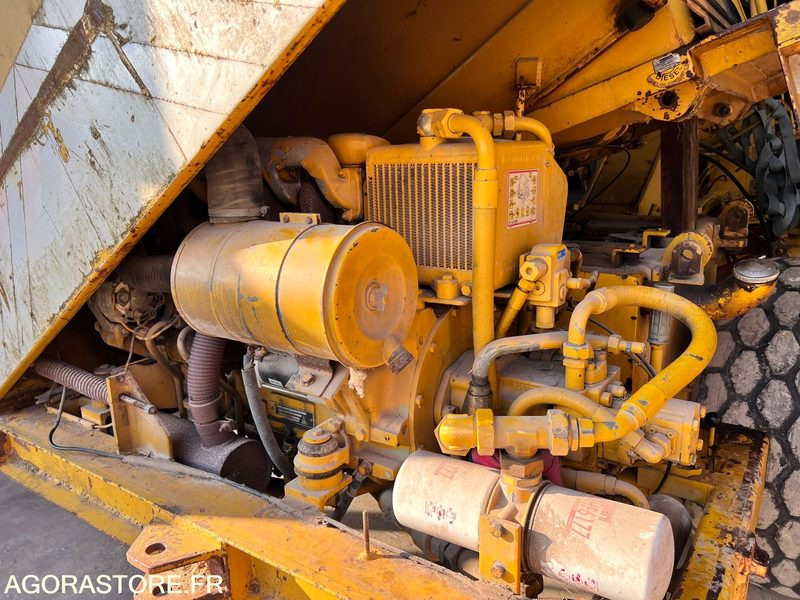 NIVELEUSE MBU G50A 7T - 1990 / 6892 HEURES - Grader: das Bild 5 NIVELEUSE MBU G50A 7T - 1990 / 6892 HEURES - Grader: das Bild 5