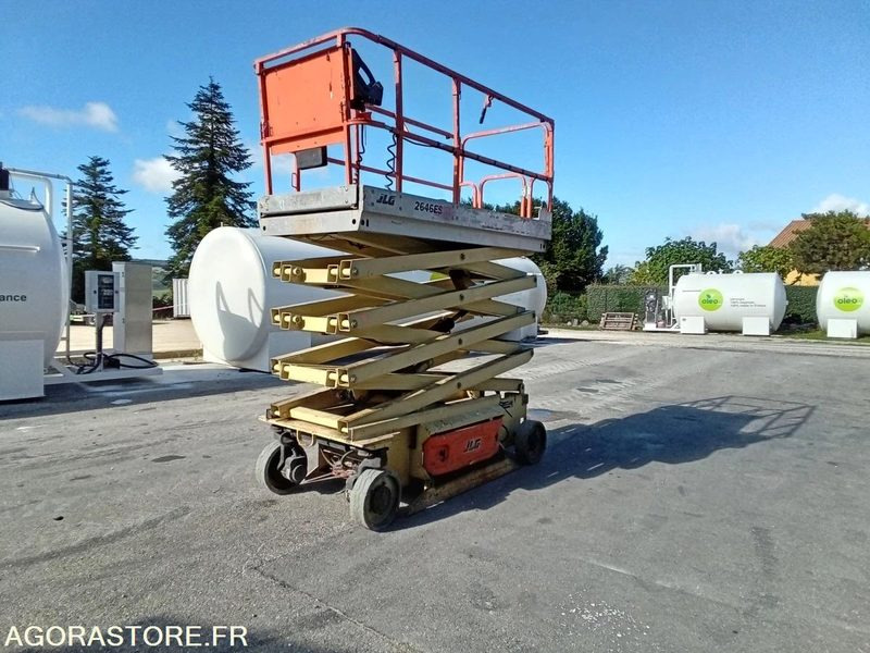 Nacelle ciseaux Electrique JLG 2646ES - Arbeitsbühne: das Bild 2 Nacelle ciseaux Electrique JLG 2646ES - Arbeitsbühne: das Bild 2