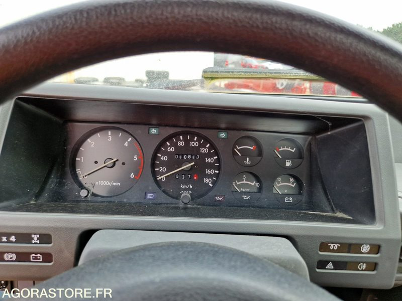 Nissan Patrol - 4187RV36 - Kipper Transporter: das Bild 5 Nissan Patrol - 4187RV36 - Kipper Transporter: das Bild 5