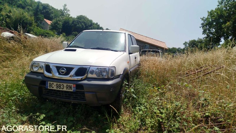 Nissan Terrano - 2004 - SUV/ Geländewagen: das Bild 1 Nissan Terrano - 2004 - SUV/ Geländewagen: das Bild 1