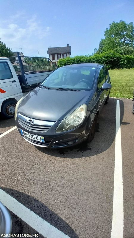 Opel Corsa - PKW: das Bild 1 Opel Corsa - PKW: das Bild 1