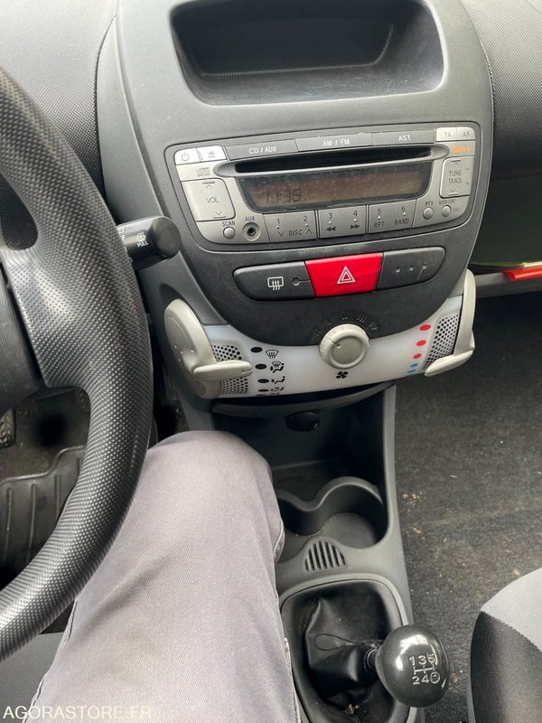 PEUGEOT 107 BE-791-GB - PKW: das Bild 5 PEUGEOT 107 BE-791-GB - PKW: das Bild 5