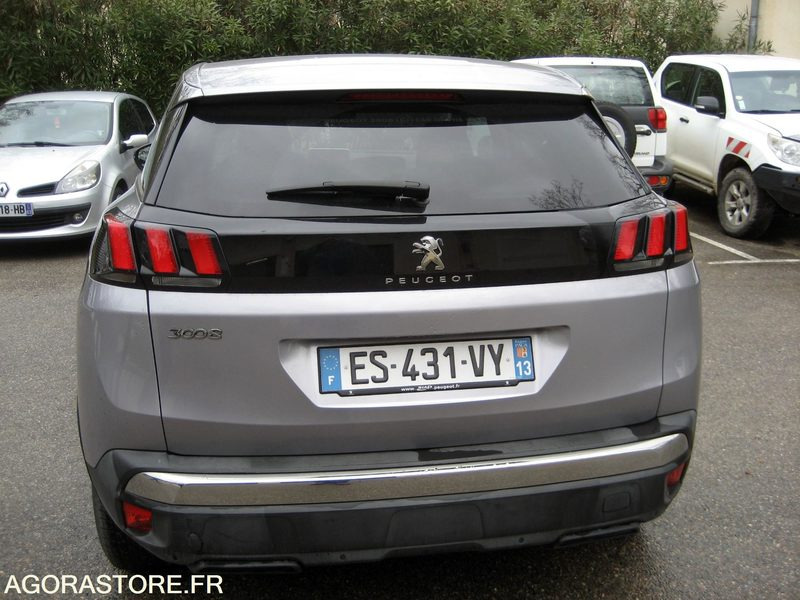 PEUGEOT 3008 - REF SCP/1086 - 2017 - 157000KM - SUV/ Geländewagen: das Bild 2 PEUGEOT 3008 - REF SCP/1086 - 2017 - 157000KM - SUV/ Geländewagen: das Bild 2