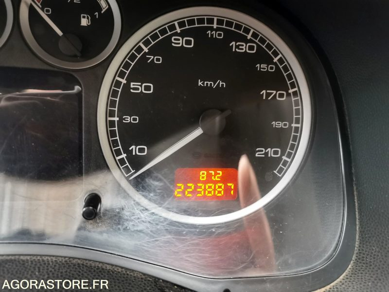 PEUGEOT 307 - PKW: das Bild 4 PEUGEOT 307 - PKW: das Bild 4