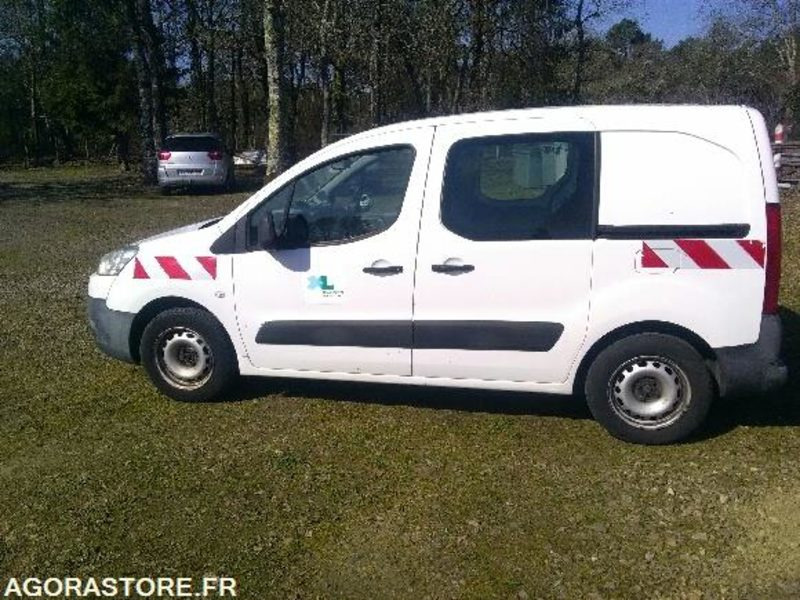 PEUGEOT Partner - 218886km - 2010 - Kleintransporter: das Bild 1 PEUGEOT Partner - 218886km - 2010 - Kleintransporter: das Bild 1