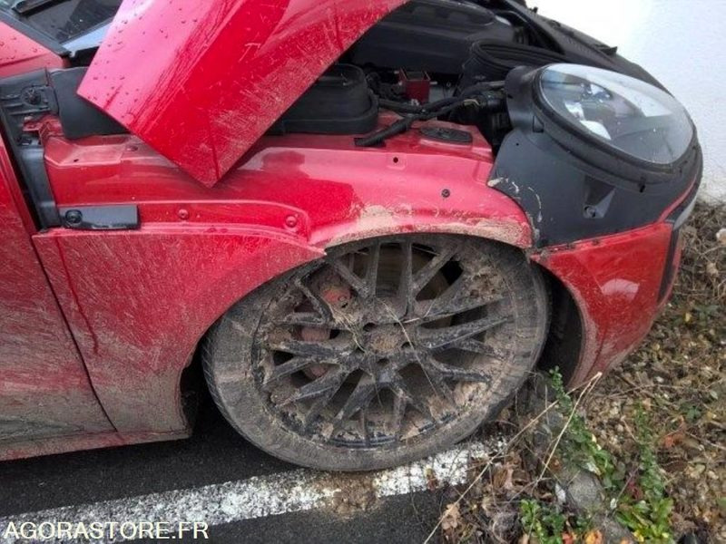 PORSCHE MACAN GTS 3.0 BI-TURBO 360 CH - 2019 - 49 732 KM - SUV/ Geländewagen: das Bild 4 PORSCHE MACAN GTS 3.0 BI-TURBO 360 CH - 2019 - 49 732 KM - SUV/ Geländewagen: das Bild 4