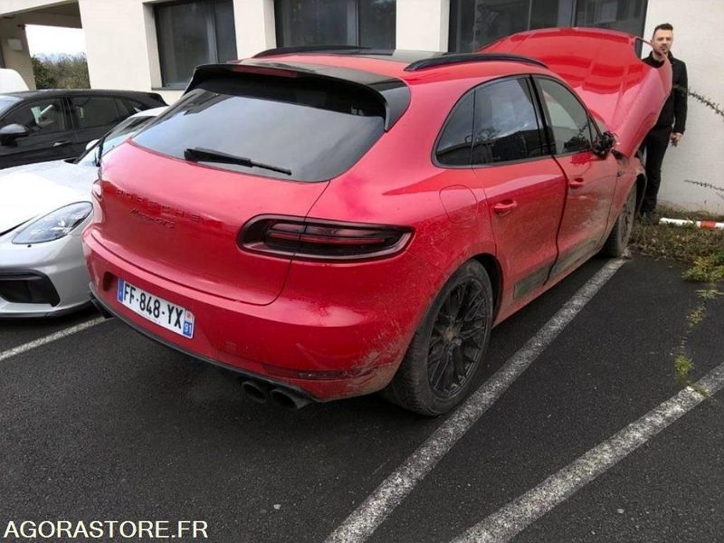 PORSCHE MACAN GTS 3.0 BI-TURBO 360 CH - 2019 - 49 732 KM - SUV/ Geländewagen: das Bild 3 PORSCHE MACAN GTS 3.0 BI-TURBO 360 CH - 2019 - 49 732 KM - SUV/ Geländewagen: das Bild 3