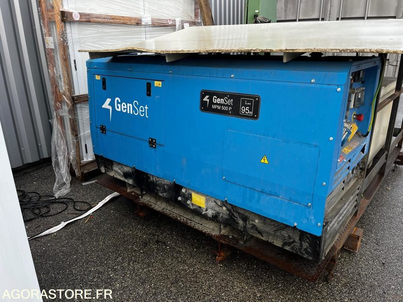 POSTE A SOUDER AVEC GENERATRICE - GENSET - MPM 500P - Baugeräte: das Bild 5 POSTE A SOUDER AVEC GENERATRICE - GENSET - MPM 500P - Baugeräte: das Bild 5