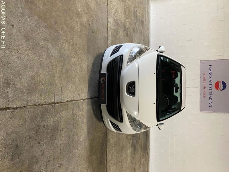 Peugeot 207 AFFAIRE 1.4 HDI 70 CV DERIV VP 233 220km 2010 - PKW: das Bild 3 Peugeot 207 AFFAIRE 1.4 HDI 70 CV DERIV VP 233 220km 2010 - PKW: das Bild 3