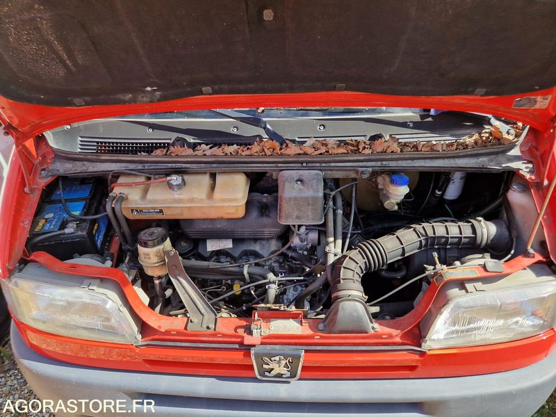 Peugeot Boxer- 2000 - 43336 - 3275XC27 - Kastenwagen: das Bild 3 Peugeot Boxer- 2000 - 43336 - 3275XC27 - Kastenwagen: das Bild 3