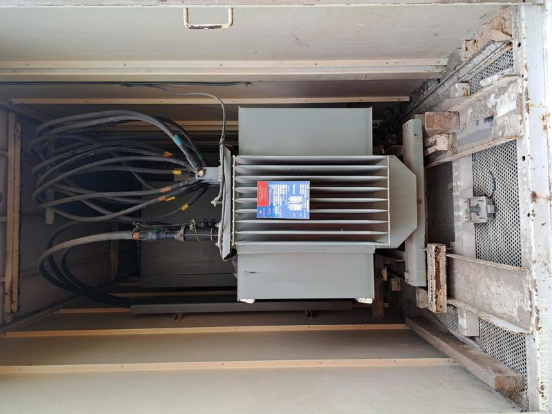 REMORQUE EQUIPEE TRANSFORMATEUR - Baugeräte, Anhänger: das Bild 5 REMORQUE EQUIPEE TRANSFORMATEUR - Baugeräte, Anhänger: das Bild 5