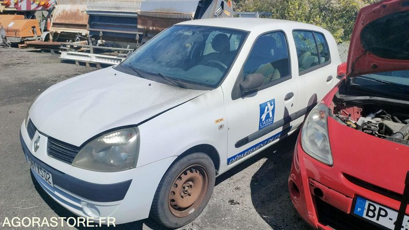 RENAULT CLIO - 2006 - 213308 KM - PKW: das Bild 1 RENAULT CLIO - 2006 - 213308 KM - PKW: das Bild 1