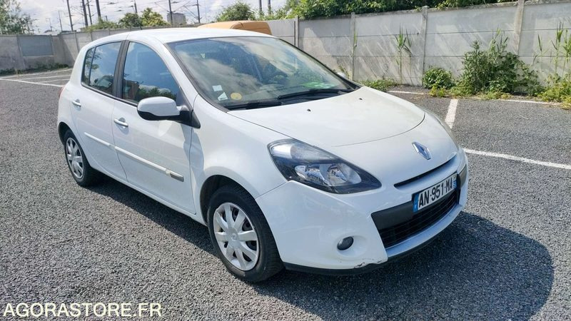 RENAULT CLIO - 2010 - 196673kms - PKW: das Bild 3 RENAULT CLIO - 2010 - 196673kms - PKW: das Bild 3