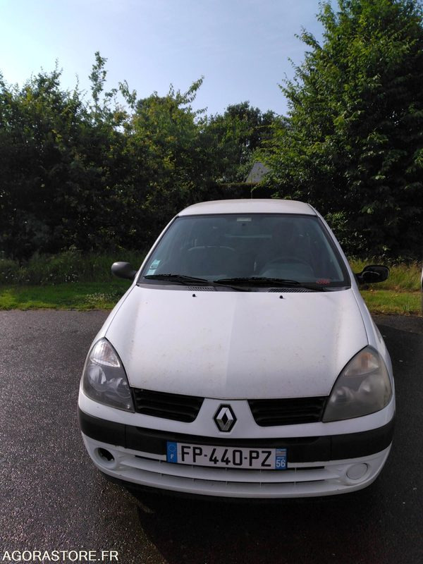 RENAULT CLIO - PKW: das Bild 1 RENAULT CLIO - PKW: das Bild 1
