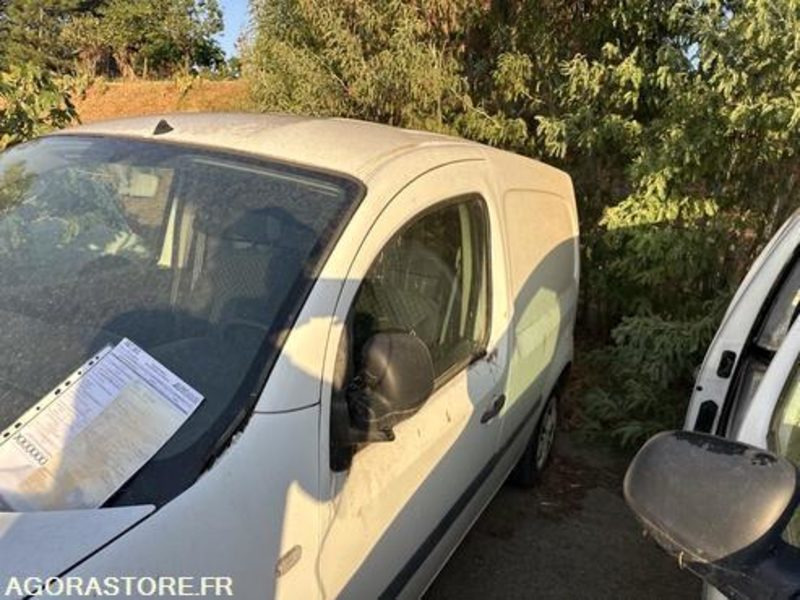 RENAULT KANGOO - 2013 - 273002KM - CW508ZG - Kleintransporter: das Bild 5 RENAULT KANGOO - 2013 - 273002KM - CW508ZG - Kleintransporter: das Bild 5