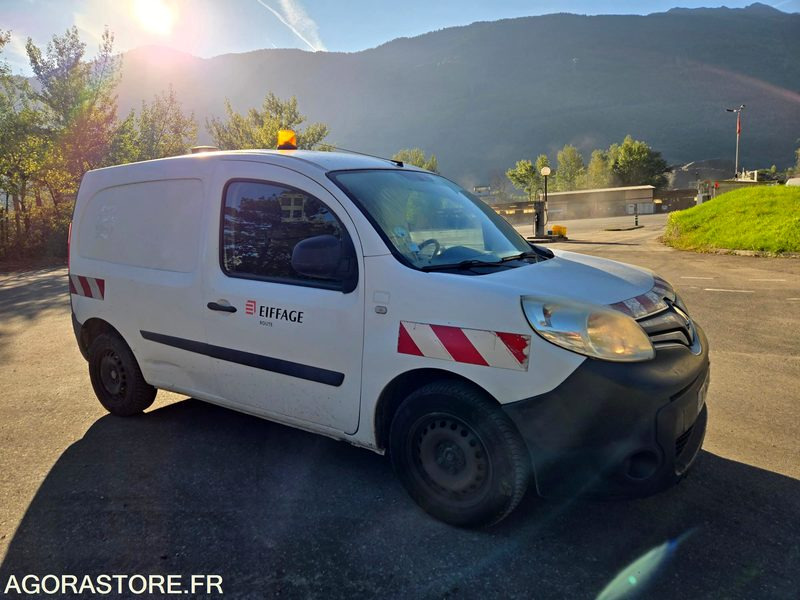 RENAULT - KANGOO GRAND CONFORT - 2013 / 216900KM (M21950) - Kleintransporter: das Bild 2 RENAULT - KANGOO GRAND CONFORT - 2013 / 216900KM (M21950) - Kleintransporter: das Bild 2